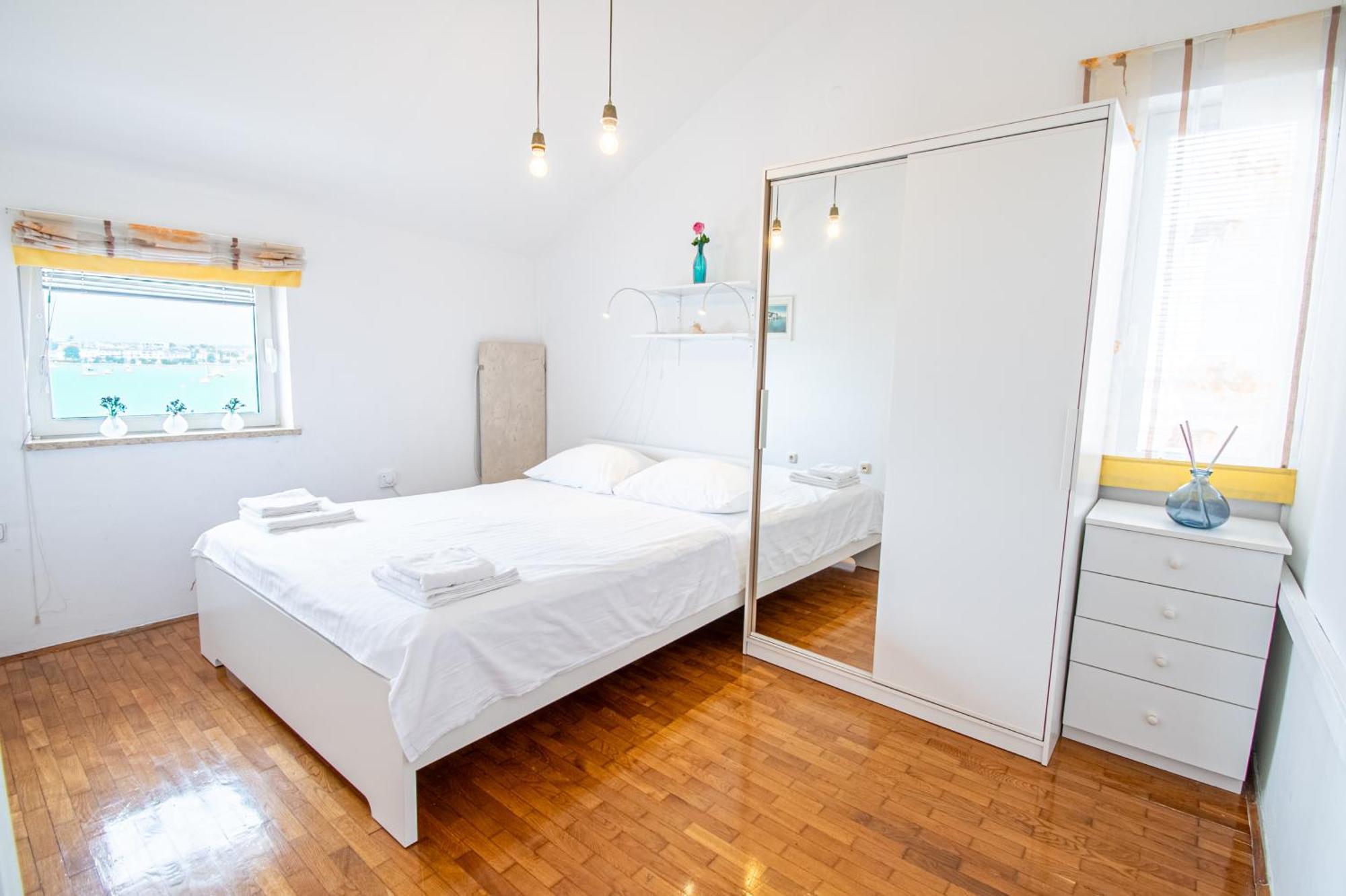 Apartment Umag Center Istria Croatia With Seaview By Rentistra Buitenkant foto